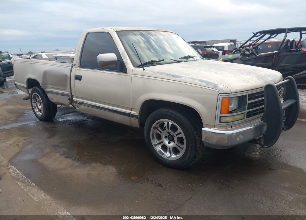 1990 CHEVROLET GMT-400 C1500 VIN: 2GCEC14H9L1123596