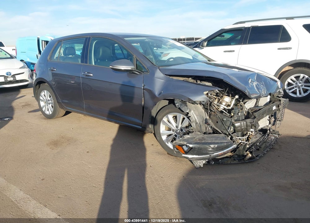 2020 VOLKSWAGEN GOLF 1.4T TSI VIN: 3VWW57AU2LM017001