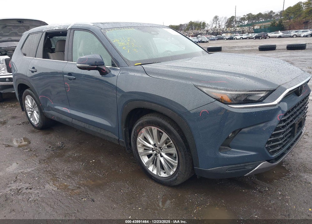 2024 TOYOTA GRAND HIGHLANDER PLATINUM VIN: 5TDAAAB54RS030967
