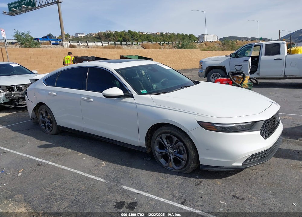 2023 HONDA ACCORD EX VIN: 1HGCY1F31PA038551