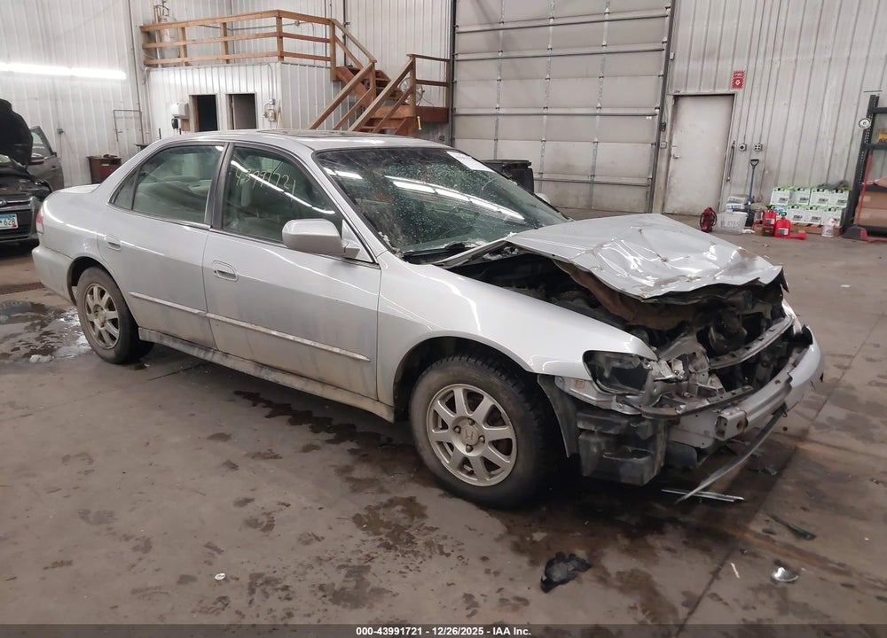2002 HONDA ACCORD 2.3 SE VIN: 1HGCG56722A121038