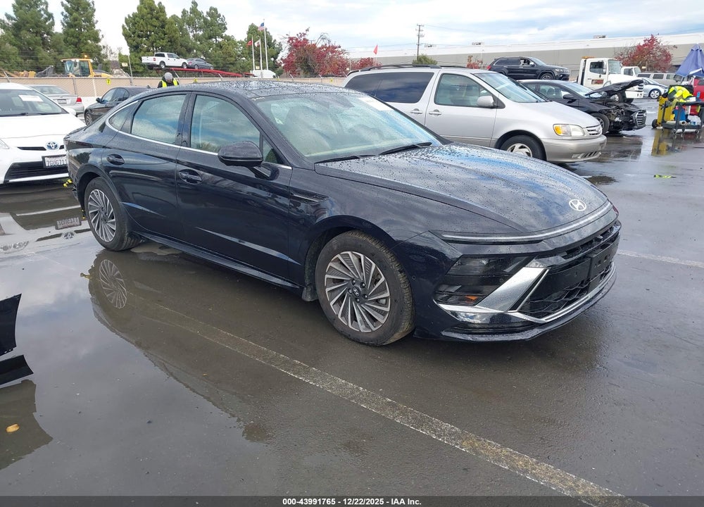2025 HYUNDAI SONATA HYBRID LIMITED VIN: KMHL54JJXSA120605