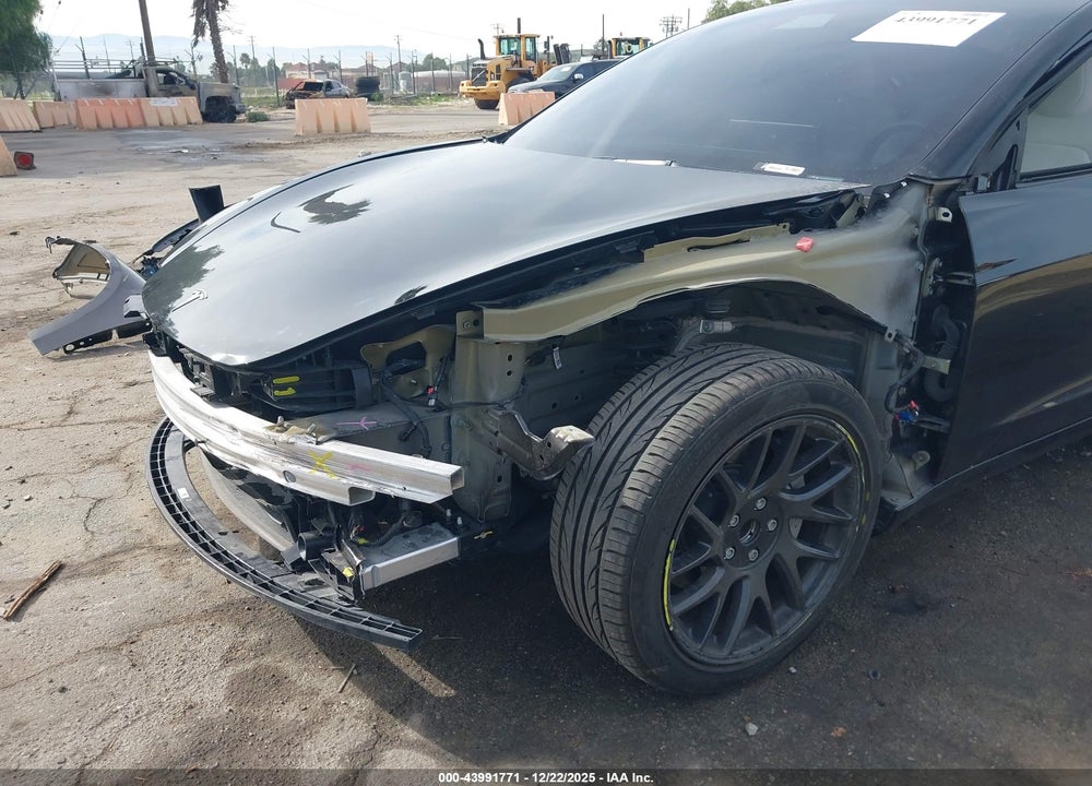 2024 TESLA MODEL 3 LONG RANGE DUAL MOTOR ALL-WHEEL DRIVE/REAR-WHEEL DRIVE VIN: 5YJ3E1EA6RF785158