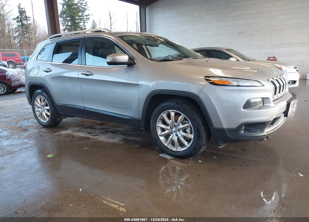 2015 JEEP CHEROKEE LIMITED VIN: 1C4PJMDB8FW719744