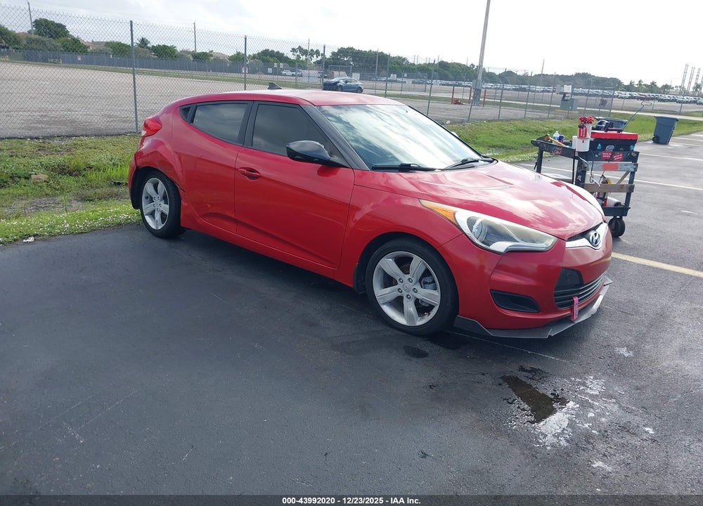 2013 HYUNDAI VELOSTER BASE W/GRAY VIN: KMHTC6AD7DU145703