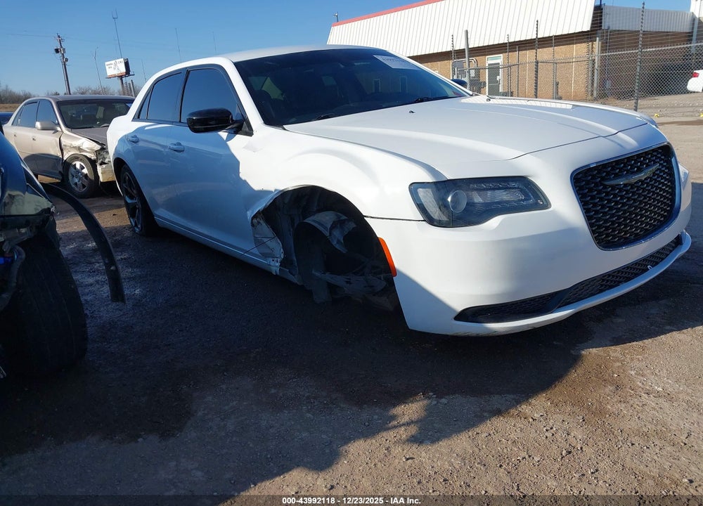 2020 CHRYSLER 300 TOURING VIN: 2C3CCAAG6LH159373