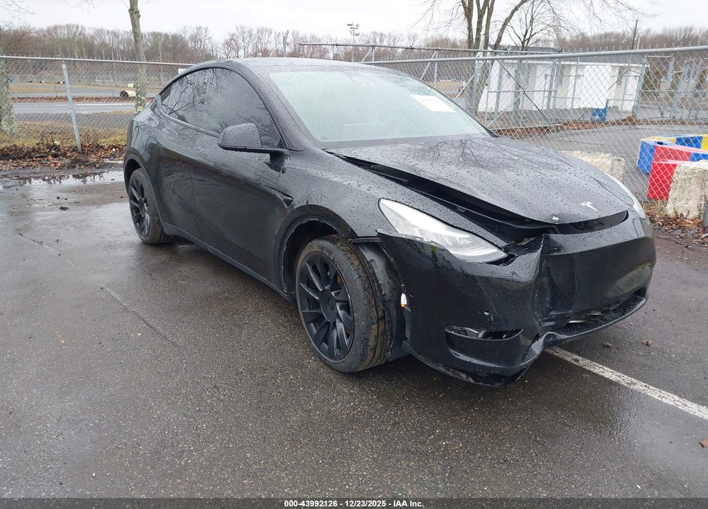 2021 TESLA MODEL Y LONG RANGE DUAL MOTOR ALL-WHEEL DRIVE VIN: 5YJYGDEE5MF064794