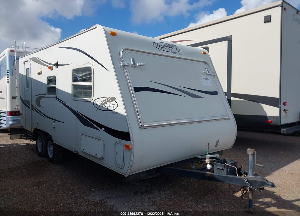 2008 R-VISION  VIN: 4WYT34D2X81715614