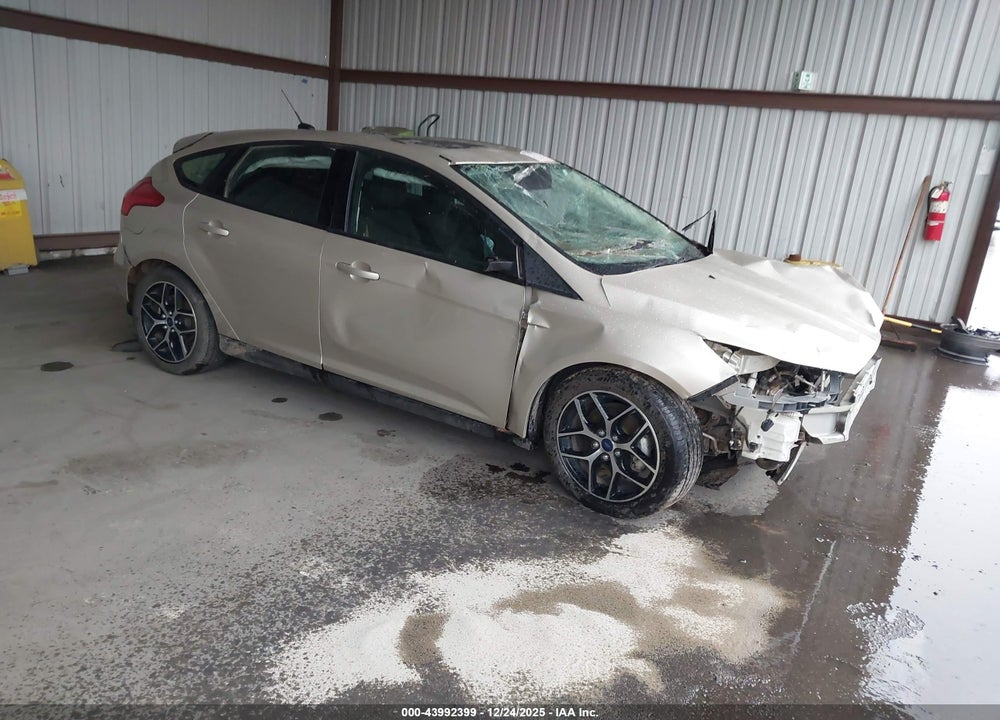 2018 FORD FOCUS SEL VIN: 1FADP3M28JL236637