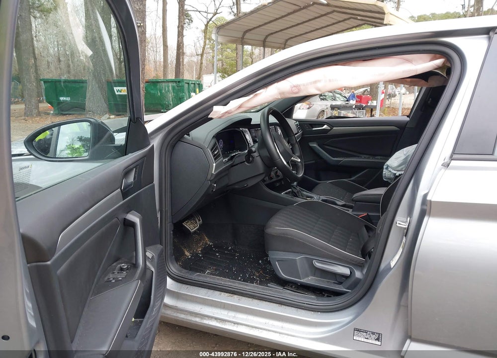 2024 VOLKSWAGEN JETTA 1.5T SPORT VIN: 3VWBM7BU9RM008952