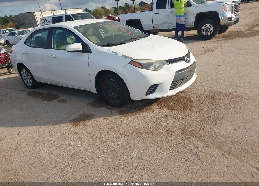 2014 TOYOTA COROLLA LE VIN: 5YFBURHE8EP085927