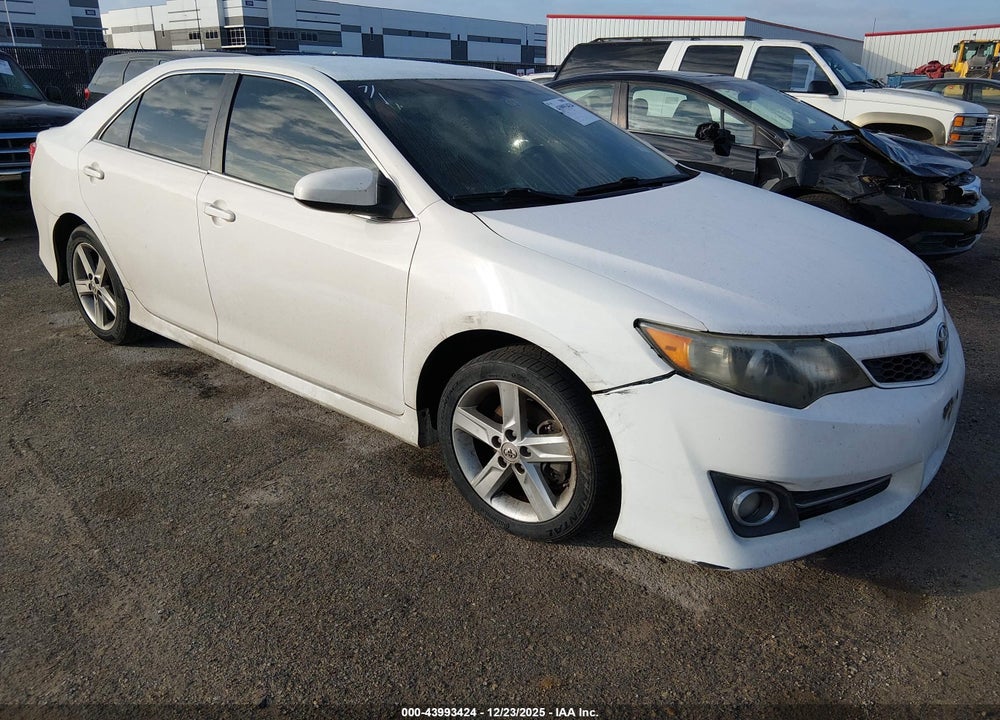 2012 TOYOTA CAMRY SE VIN: 4T1BF1FK4CU522709