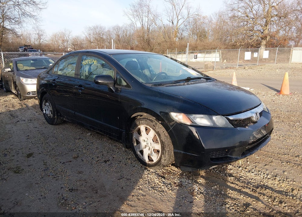 2011 HONDA CIVIC LX VIN: 19XFA1F59BE012402