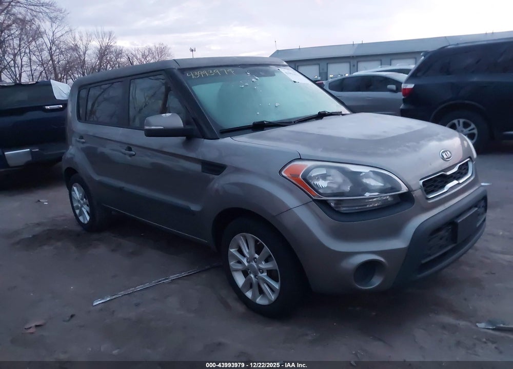 2012 KIA SOUL + VIN: KNDJT2A61C7458345