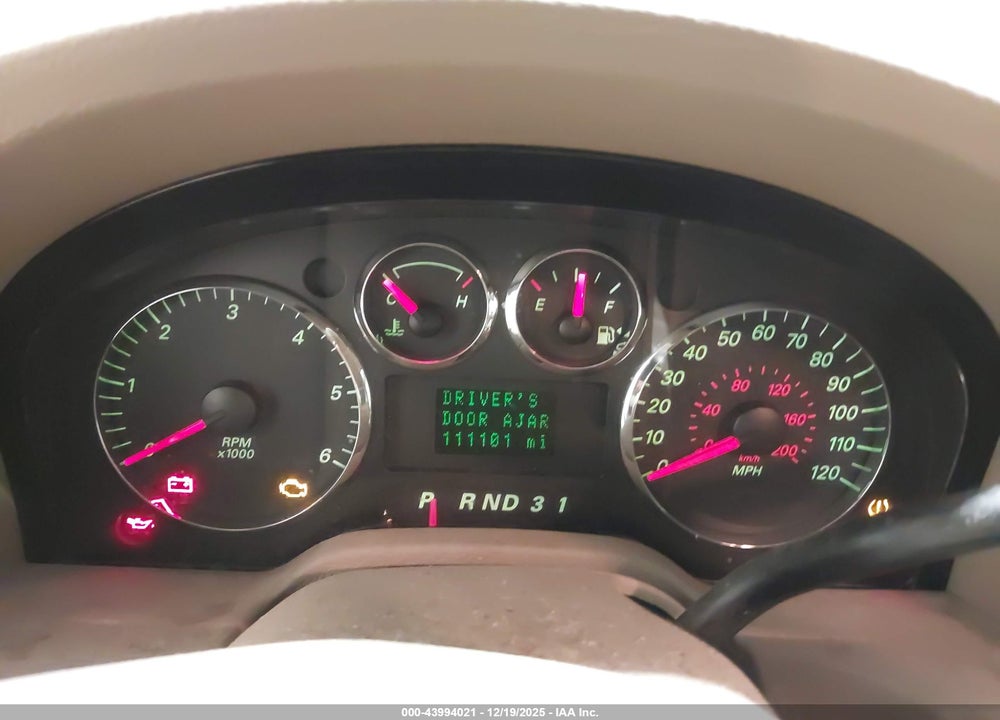 2004 FORD FREESTAR LIMITED VIN: 2FMZA58284BB23844