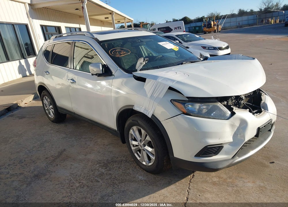 2014 NISSAN ROGUE SV VIN: 5N1AT2MV5EC785632