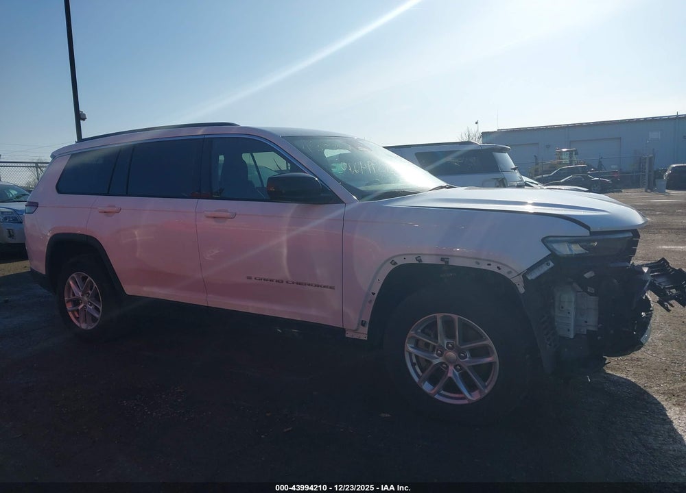 2024 JEEP GRAND CHEROKEE L LAREDO VIN: 1C4RJKAG7R8578428