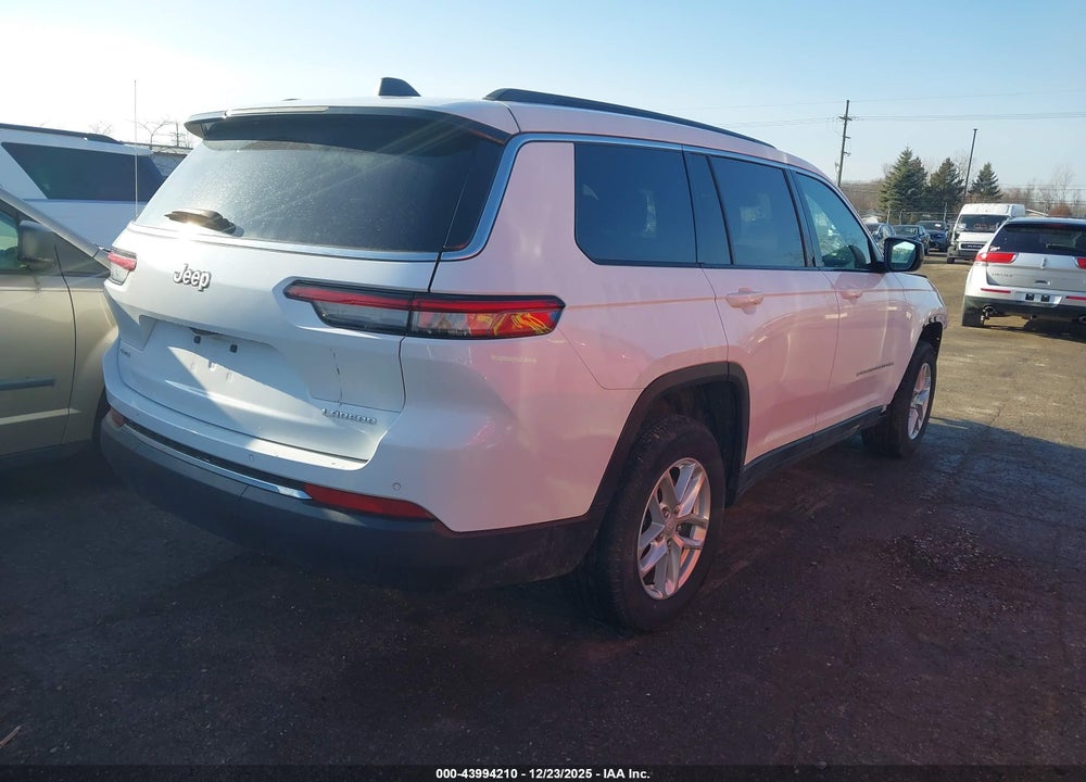 2024 JEEP GRAND CHEROKEE L LAREDO VIN: 1C4RJKAG7R8578428