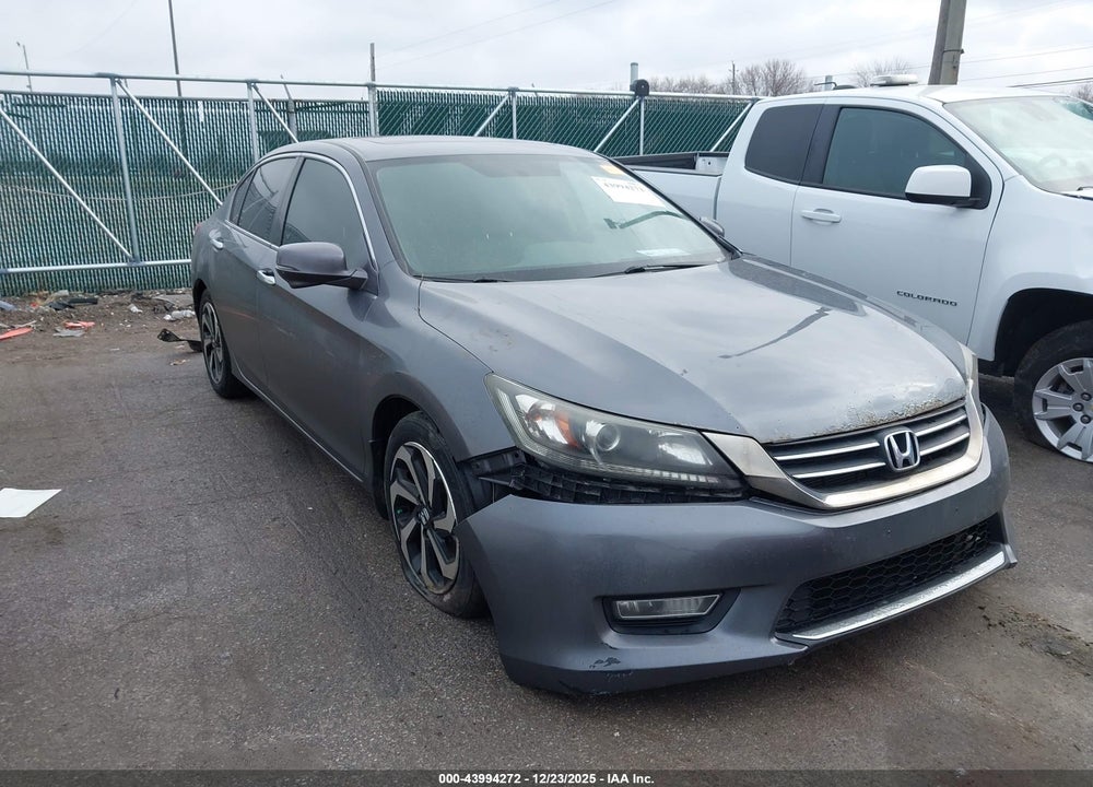 2017 HONDA ACCORD EX VIN: 1HGCR2F77HA205275