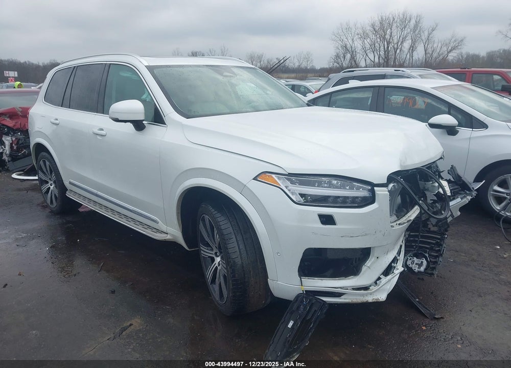 2023 VOLVO XC90 RECHARGE PLUG-IN HYBRID T8 ULTIMATE 6-SEATER VIN: YV4H600A9P1925386