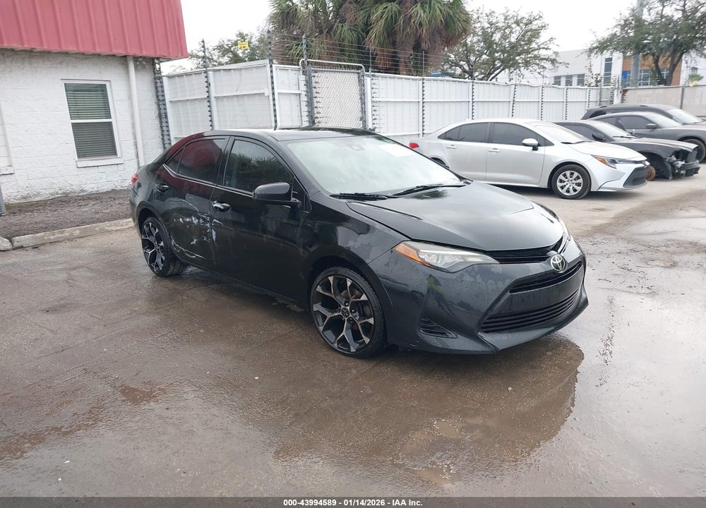 2017 TOYOTA COROLLA LE VIN: 2T1BURHE7HC826900