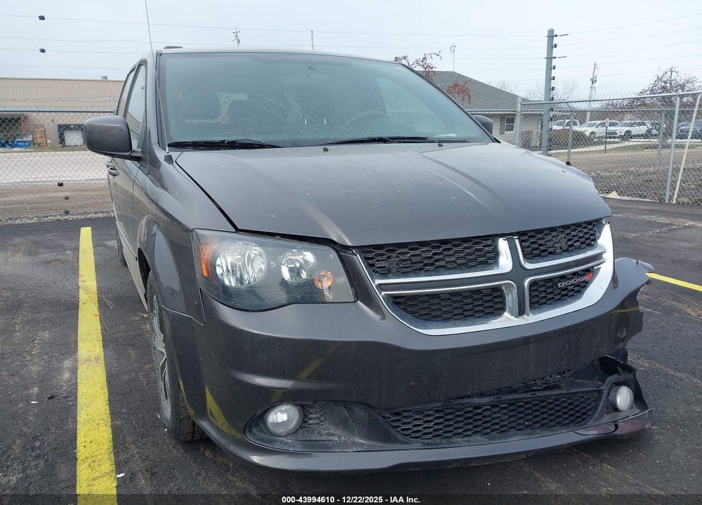 2016 DODGE GRAND CARAVAN R/T VIN: 2C4RDGEG2GR340020
