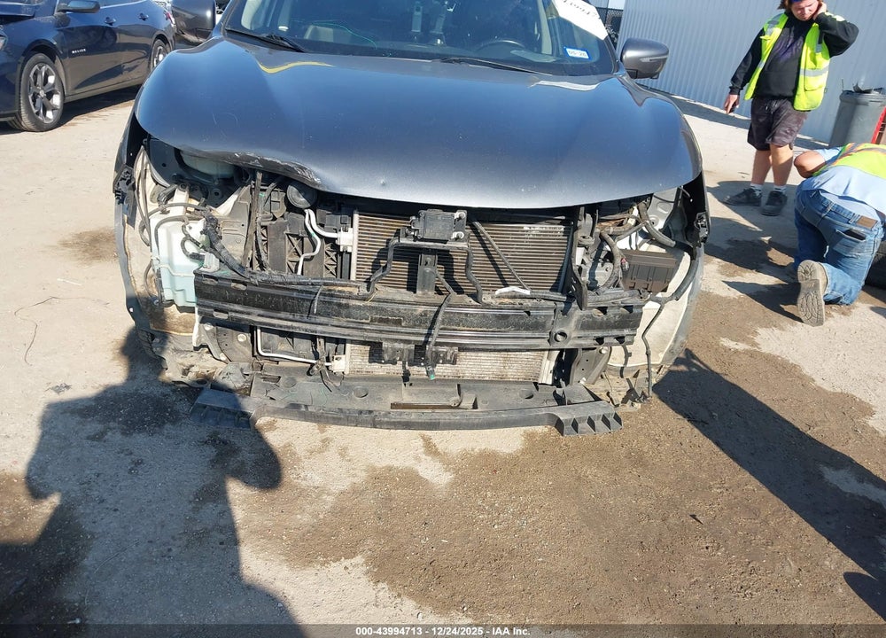 2019 NISSAN ROGUE SPORT SL VIN: JN1BJ1CP0KW213828