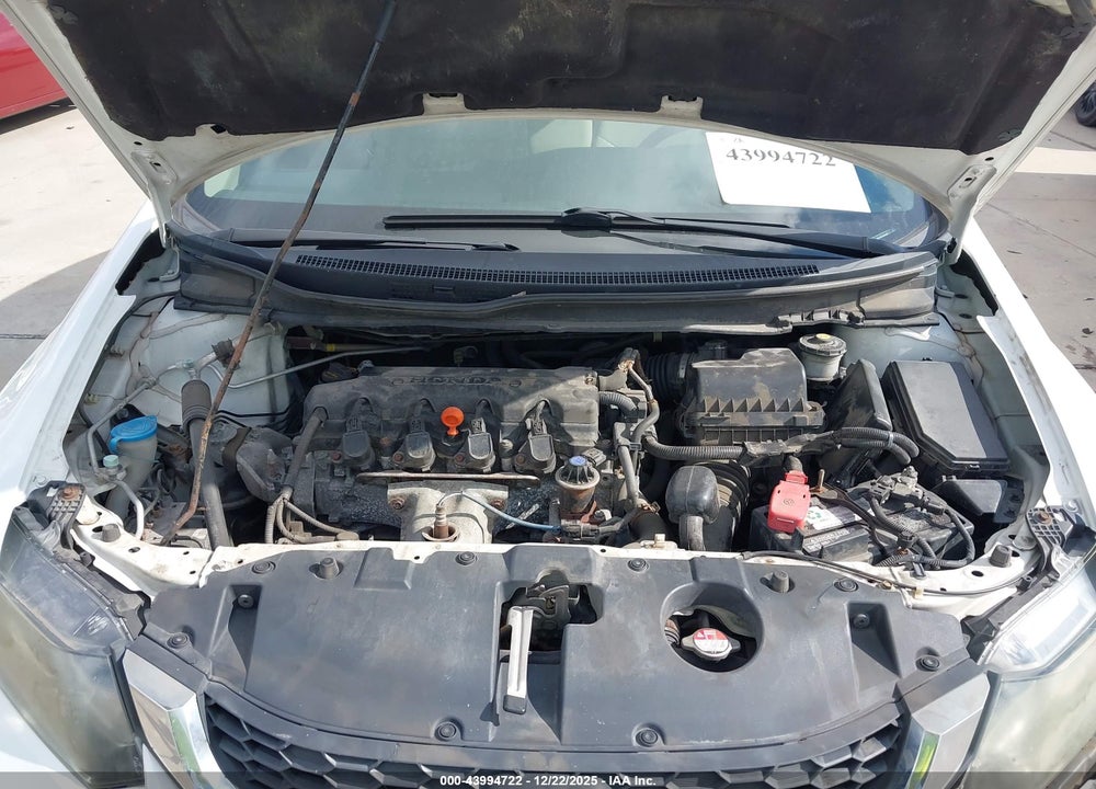 2014 HONDA CIVIC LX VIN: 19XFB2F5XEE204967