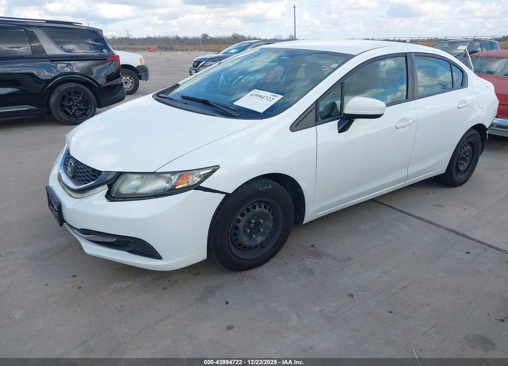 2014 HONDA CIVIC LX VIN: 19XFB2F5XEE204967