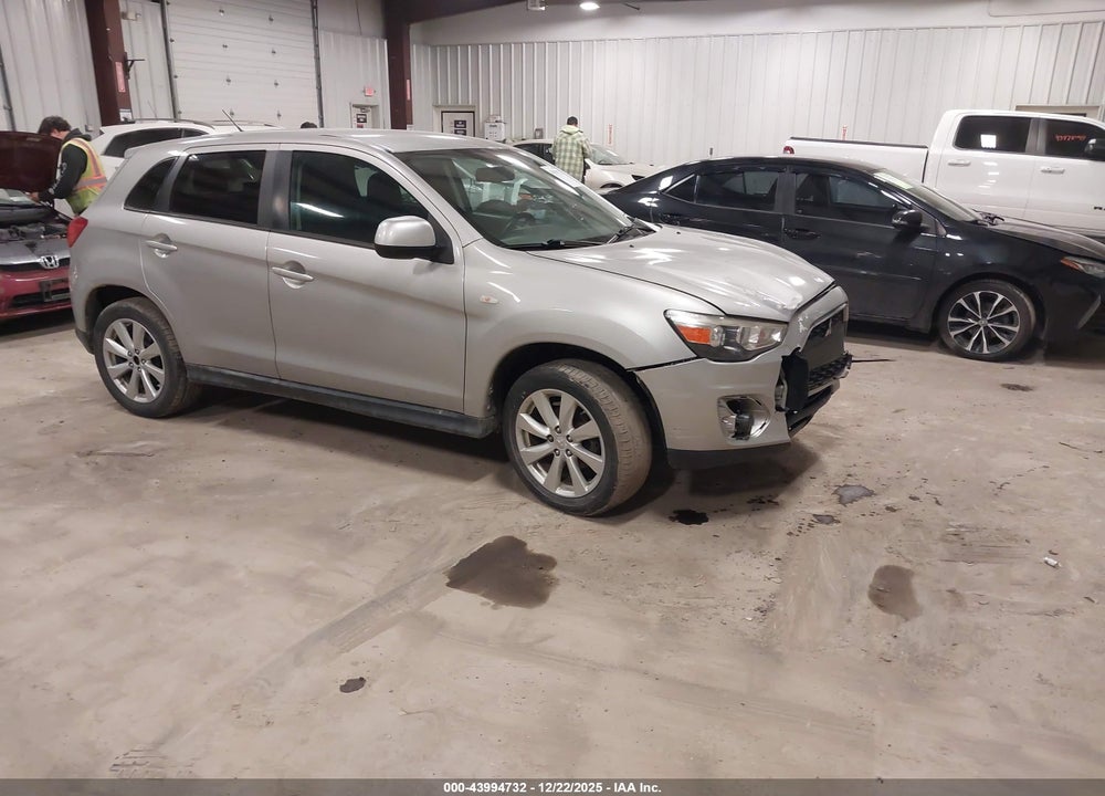 2015 MITSUBISHI OUTLANDER SPORT ES VIN: 4A4AR3AW6FE061257