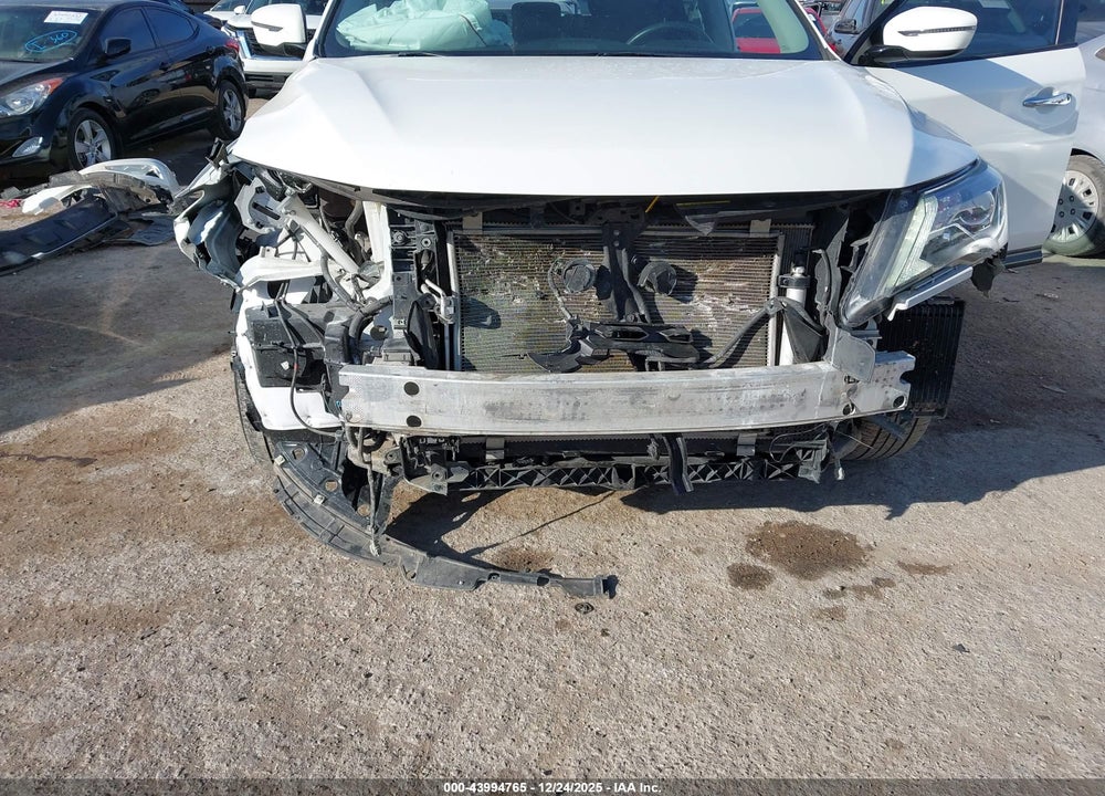 2019 NISSAN PATHFINDER SV VIN: 5N1DR2MM0KC614544