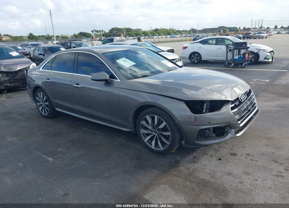 2022 AUDI A4 PREMIUM 40 TFSI QUATTRO S TRONIC VIN: WAUABAF41NN004810