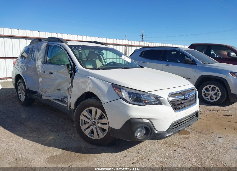 2018 SUBARU OUTBACK 2.5I PREMIUM VIN: 4S4BSACC3J3266221