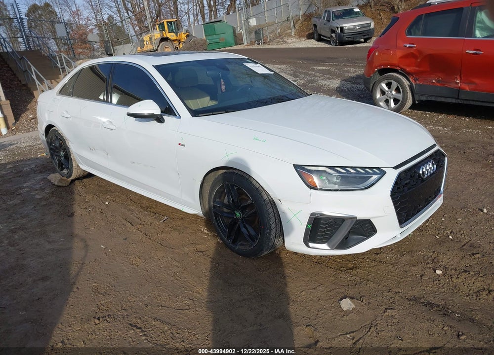 2022 AUDI A4 PREMIUM PLUS 45 TFSI S LINE QUATTRO S TRONIC VIN: WAUEAAF42NN015142