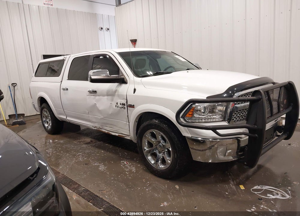 2017 RAM 1500 LAIE  4X4 6'4 BOX VIN: 1C6RR7VT5HS627101