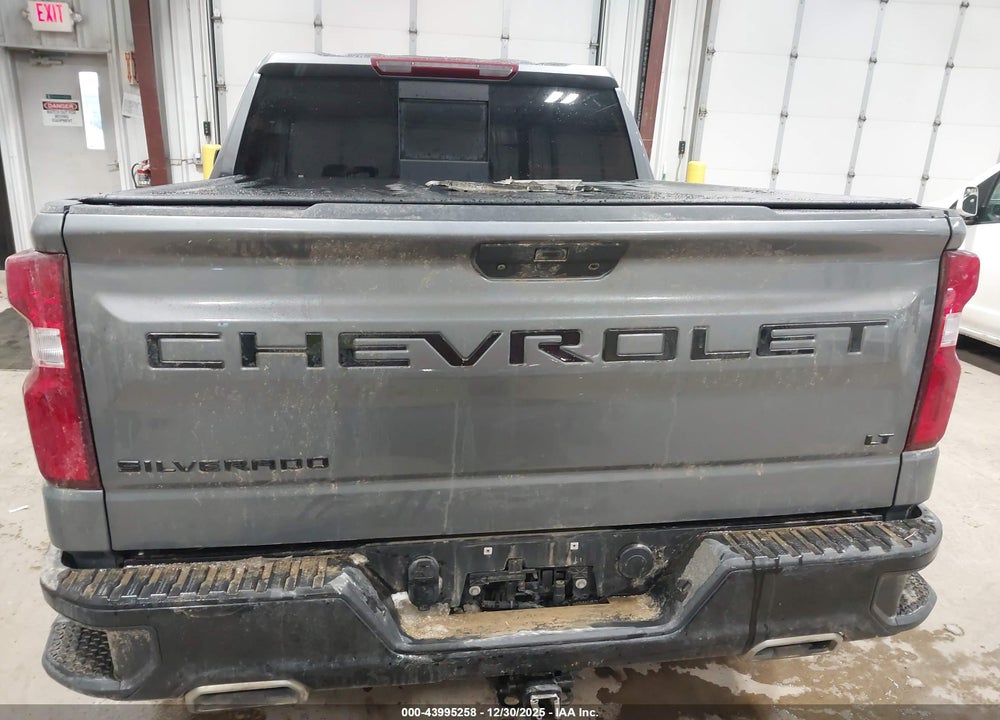 2021 CHEVROLET SILVERADO 1500 4WD  SHORT BED LT TRAIL BOSS VIN: 1GCPYFEL8MZ328801