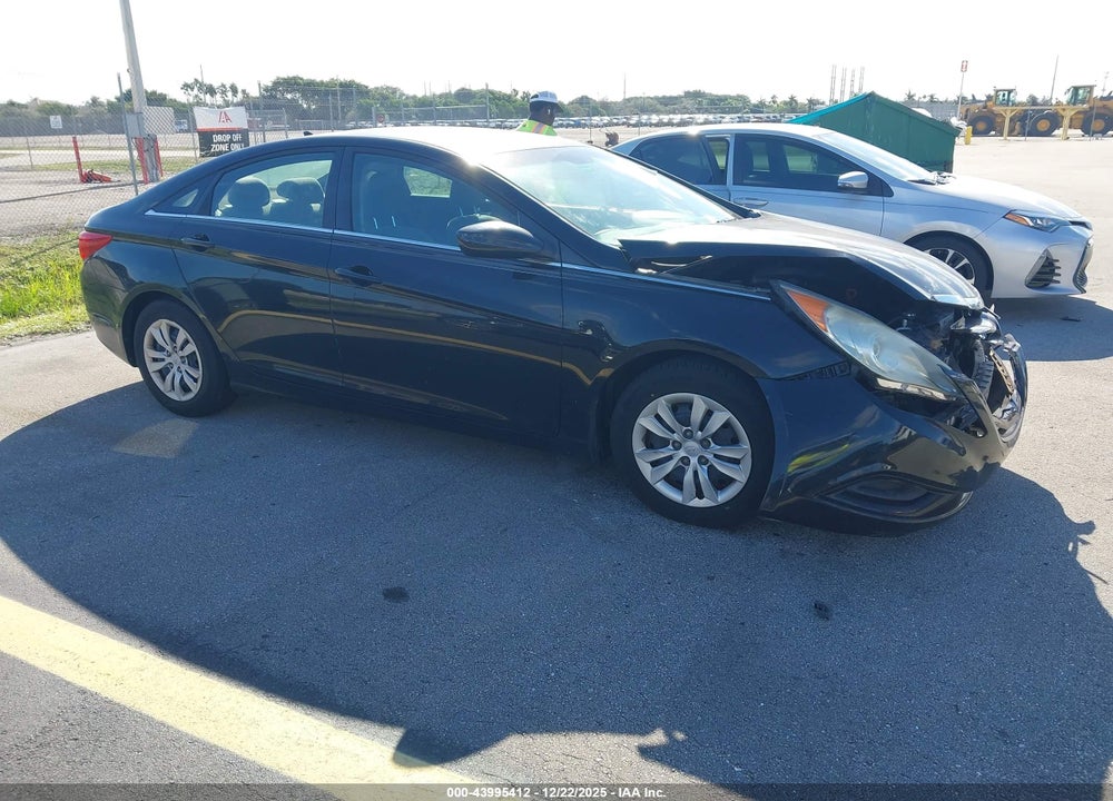 2011 HYUNDAI SONATA GLS VIN: 5NPEB4AC0BH308548