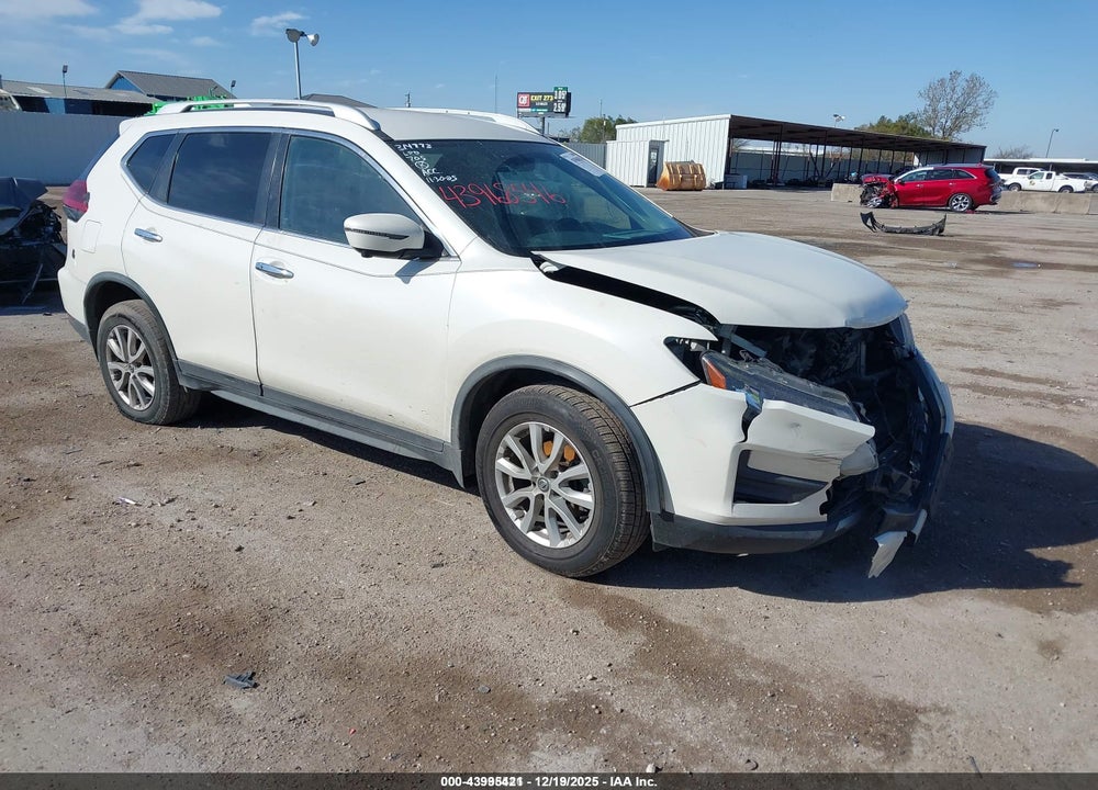 2018 NISSAN ROGUE SV VIN: JN8AT2MV0JW353855