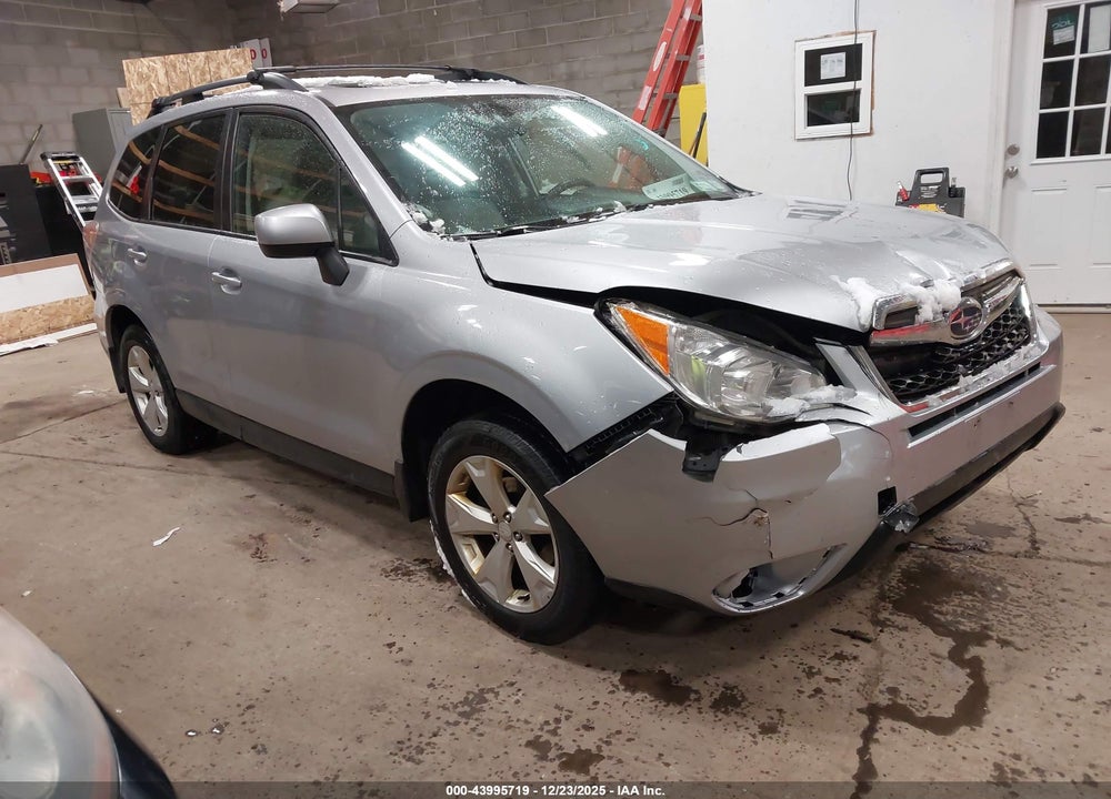 2016 SUBARU FORESTER 2.5I PREMIUM VIN: JF2SJADC0GH515531