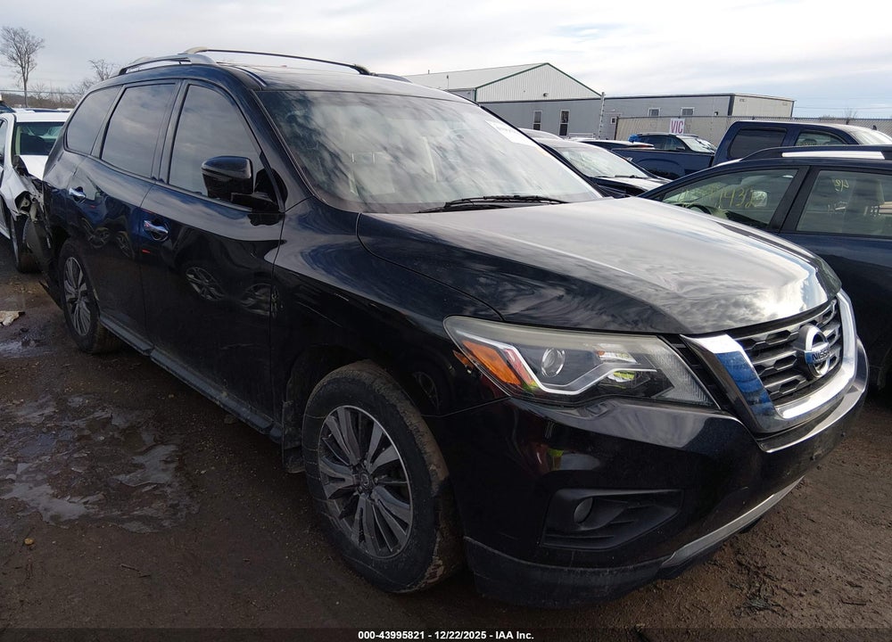 2017 NISSAN PATHFINDER VIN: 5N1DR2MN1HC638689