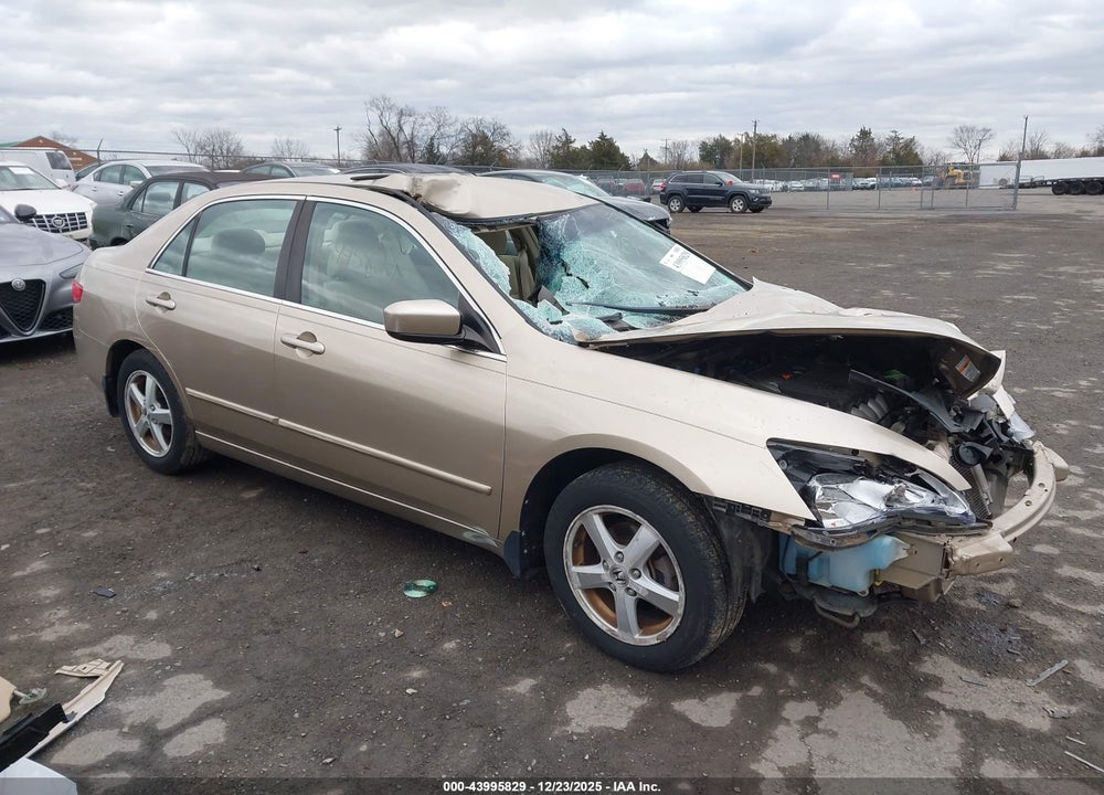 2005 HONDA ACCORD 2.4 EX VIN: 1HGCM56725A031739