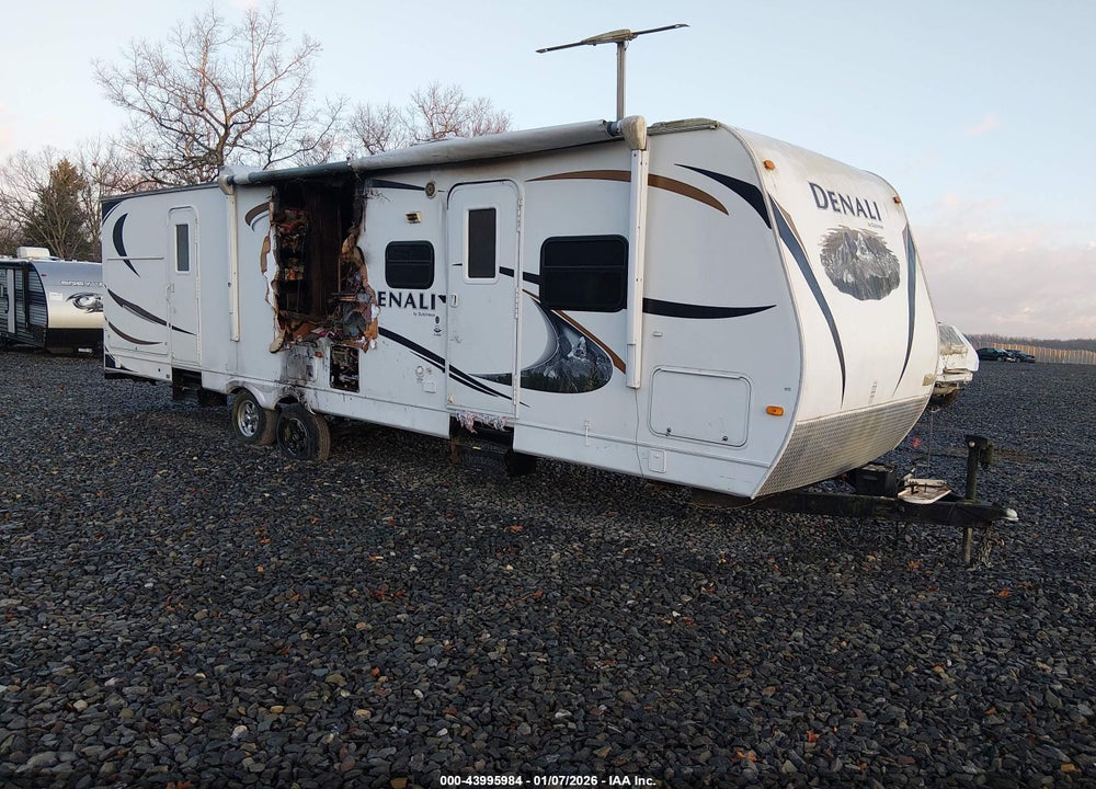2011 DUTCHMEN DENALI M-312BH VIN: 47CTD1S26BP626232