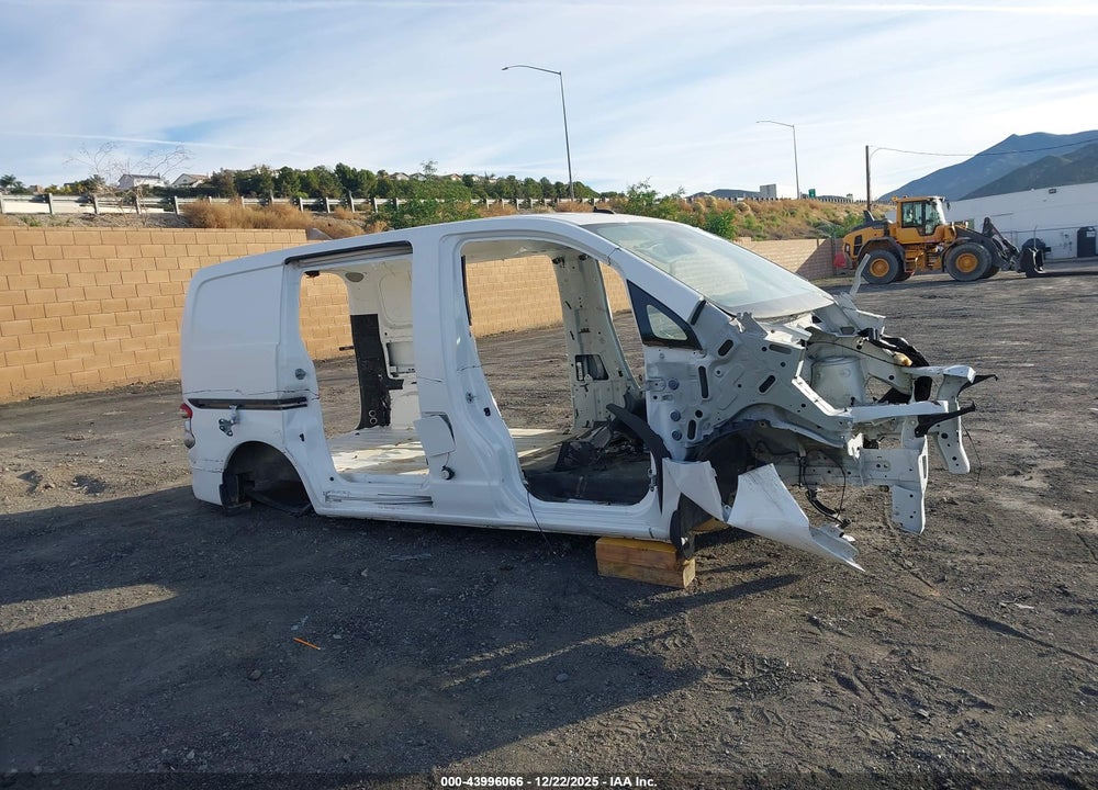2018 NISSAN NV200 SV VIN: 3N6CM0KNXJK700108