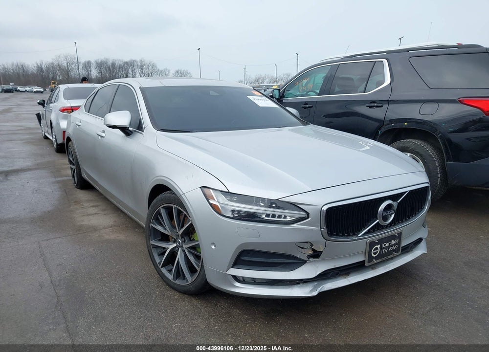 2018 VOLVO S90 T6 MOMENTUM VIN: LVY992MK6JP034871