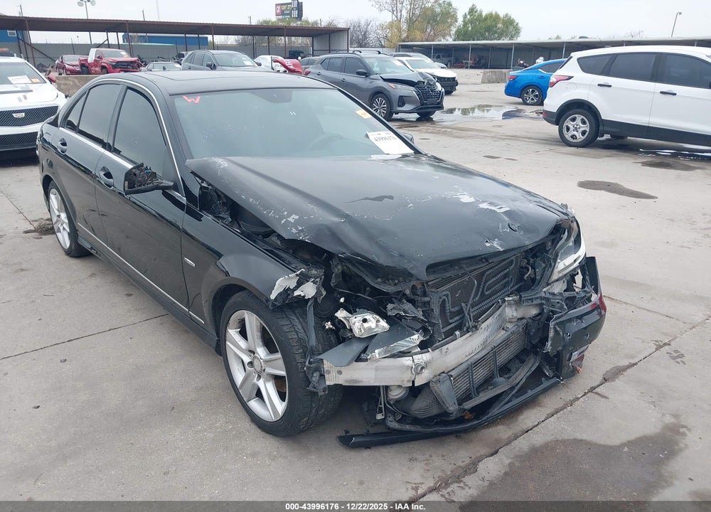 2012 MERCEDES-BENZ C 250 SPORT VIN: WDDGF4HB9CR215084