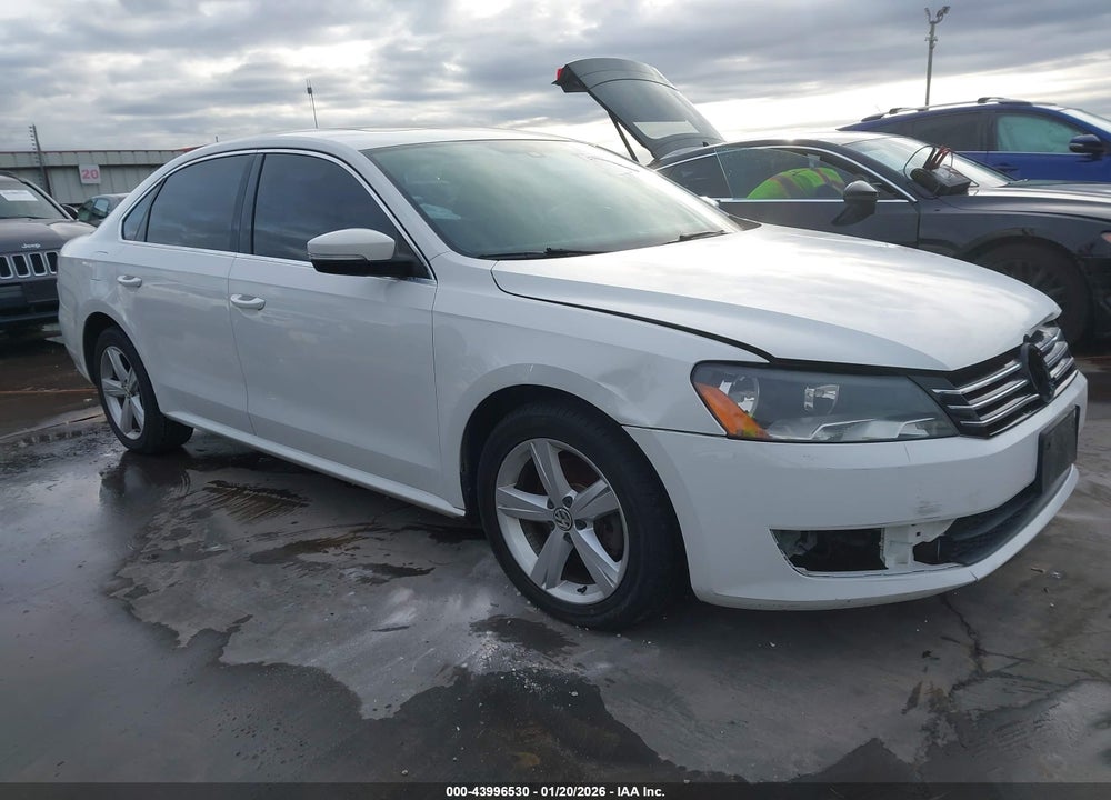 2013 VOLKSWAGEN PASSAT 2.5L SE VIN: 1VWBH7A38DC103381