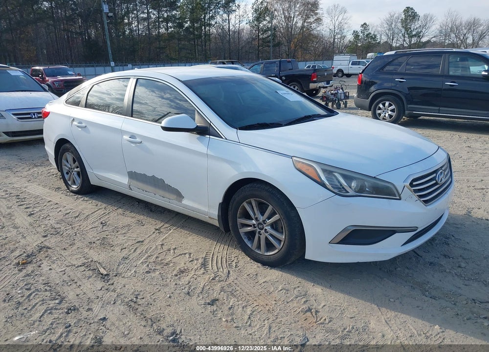 2016 HYUNDAI SONATA SE VIN: 5NPE24AF9GH414143