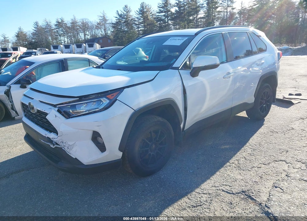 2020 TOYOTA RAV4 XLE VIN: 2T3P1RFV6LW098907