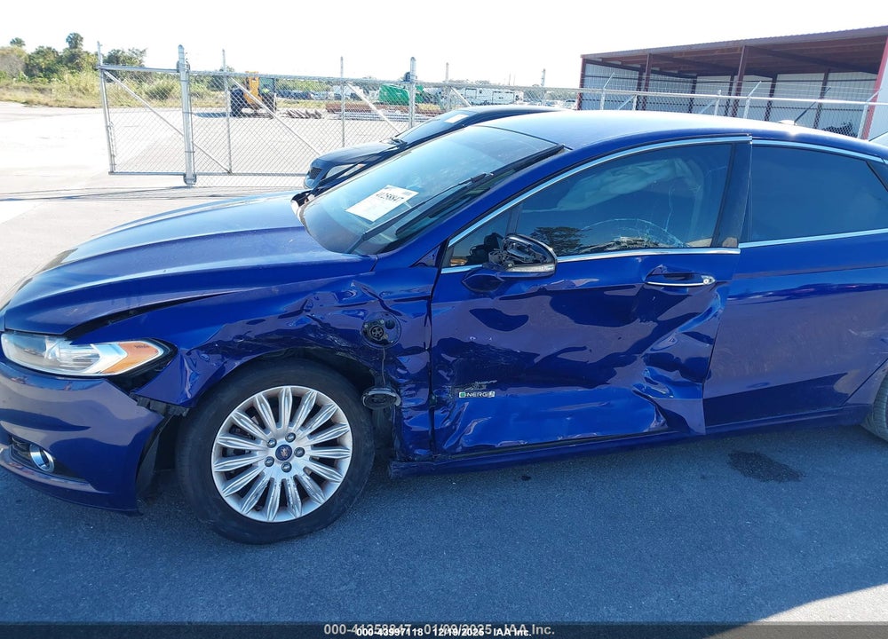 2016 FORD FUSION ENERGI SE LUXURY VIN: 3FA6P0PU0GR381153