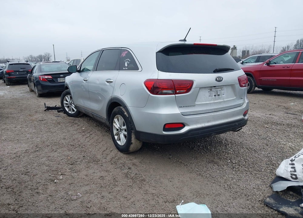 2019 KIA SORENTO 3.3L LX VIN: 5XYPGDA59KG567249